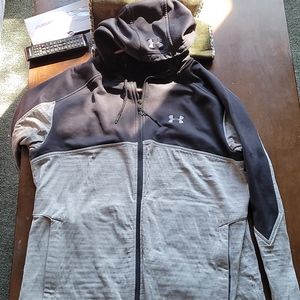 NEW Under armour hoody